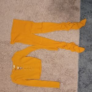 Crop top & matching pants